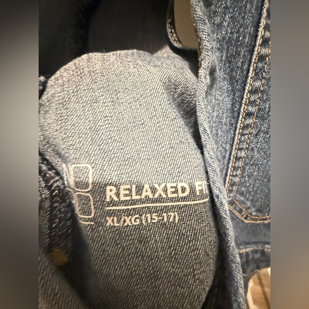 Jean Short Overalls - Picture 2 of 4